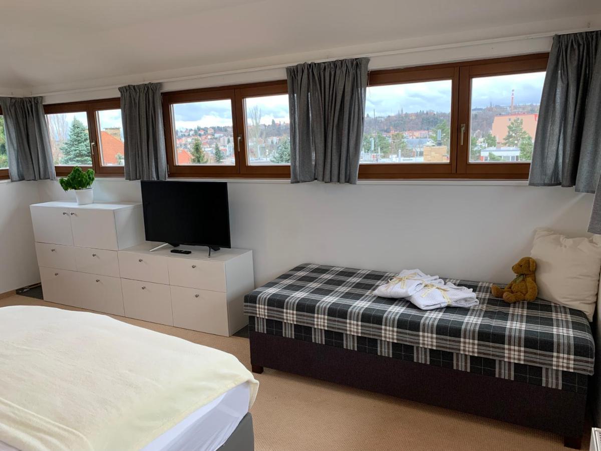 Residence Sarka Top Прага Екстериор снимка